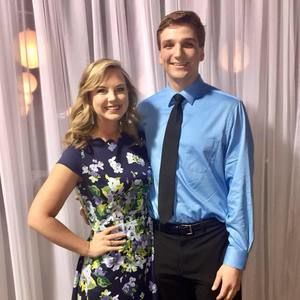 Meet your Posher, Kelsey